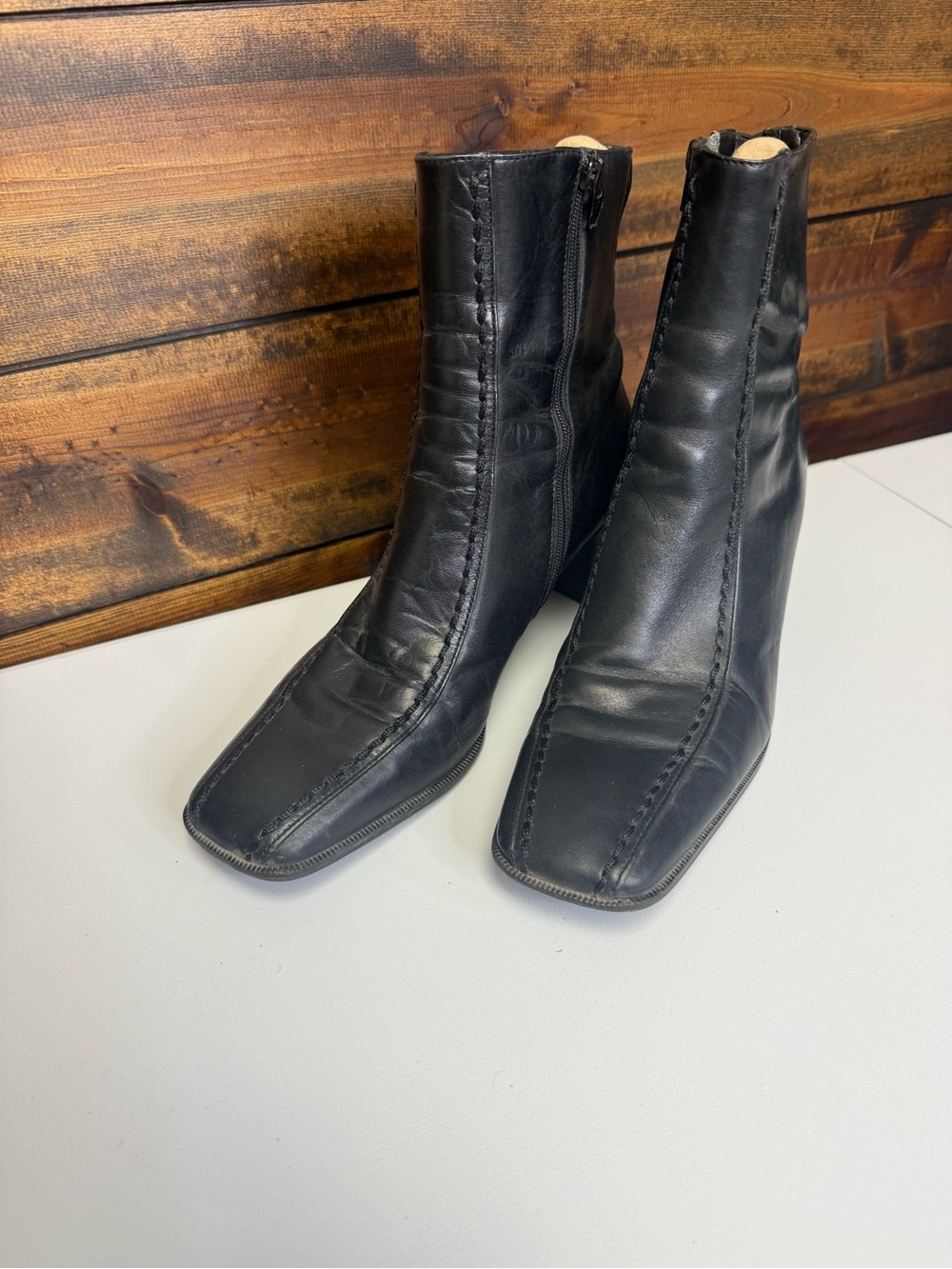 Women’s Franco Sarto Black Leather Square-Toe Ankle Boots Size 9M